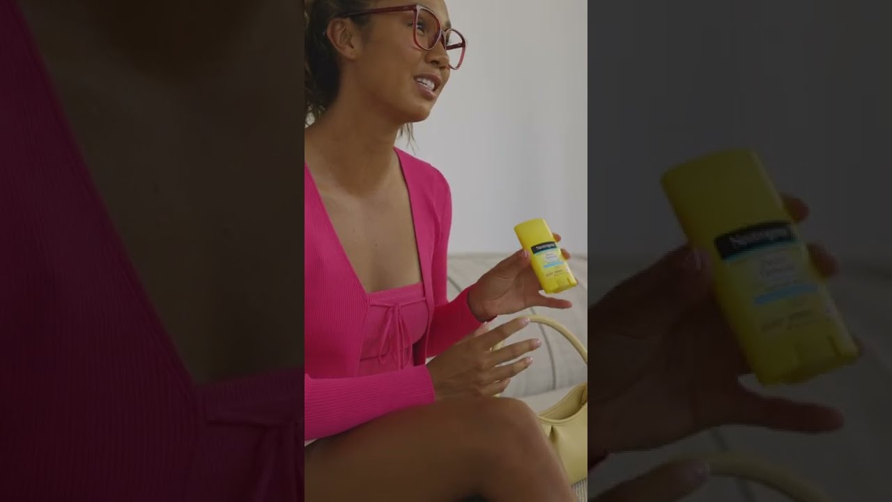 “What’s in my bag?” with Leylah Fernandez x Bonlook