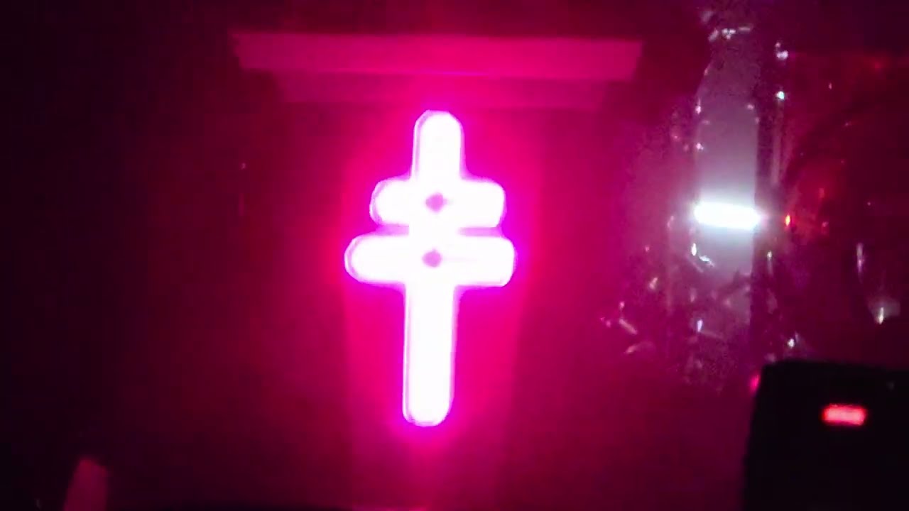 President - Fearless (Opening) (Live @ Place Bell)