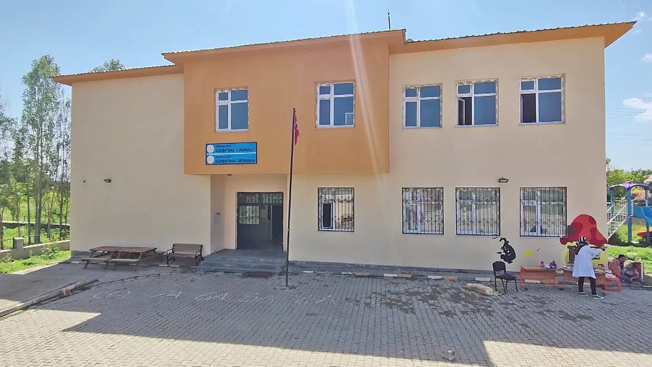 Muş - Bulanık Günbatmaz İlk ve Ortaokulu