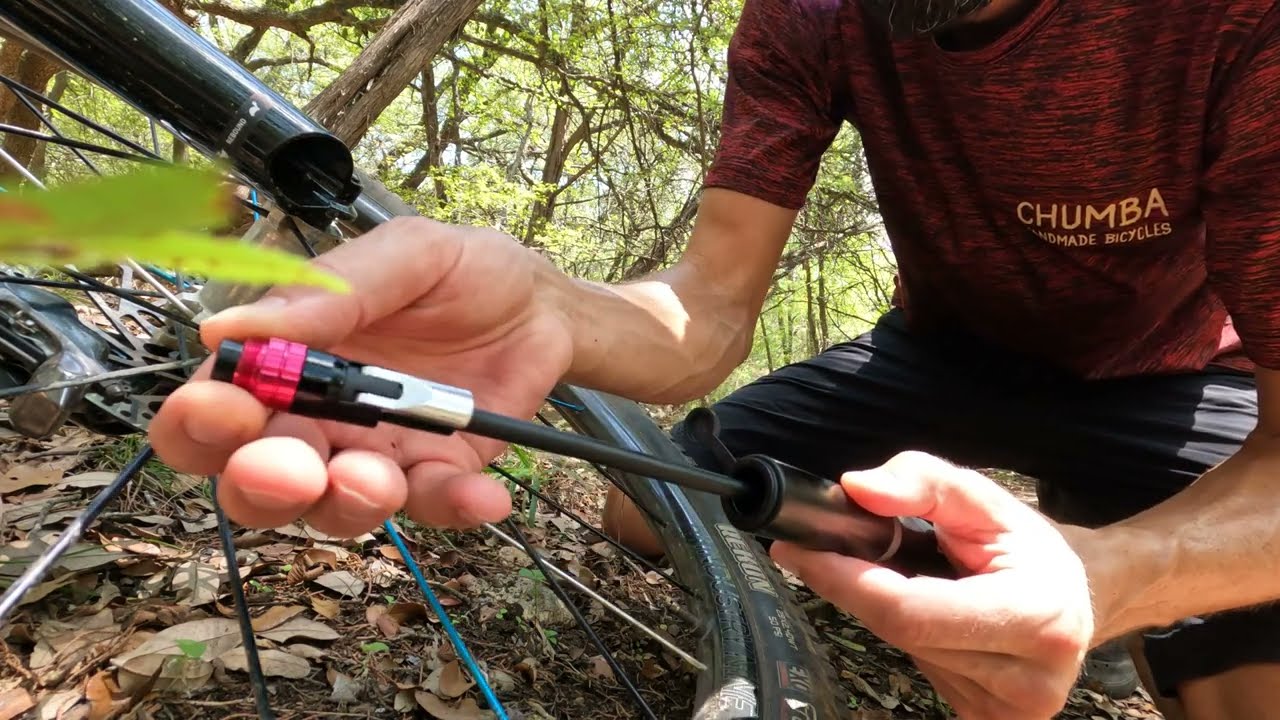 A Look at the Chumba/Silca Gravelero Mini Pump