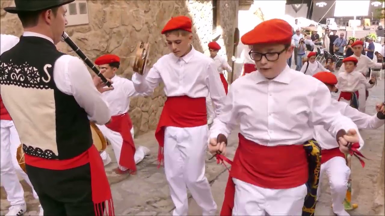 VI Festival Tinajero Folk 2022 en Pasarón de la Vera (Cáceres) - DANZANTES DE GUIJO DE STA. BÁRBARA