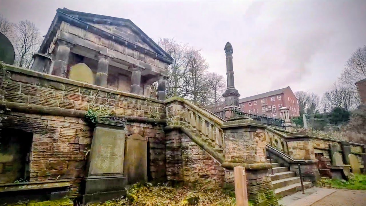 A walk round Sharrow cemetery. 23rd December 2025.