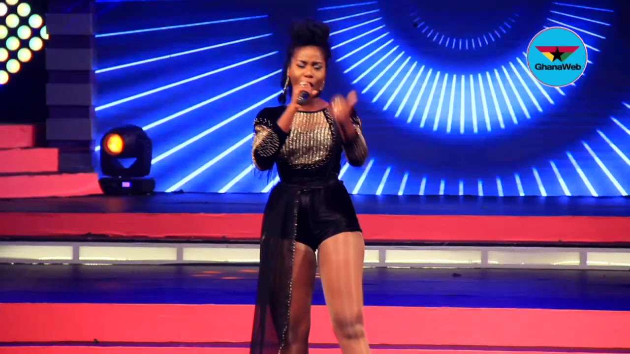 MzVee performs at Miss Malaika 2018