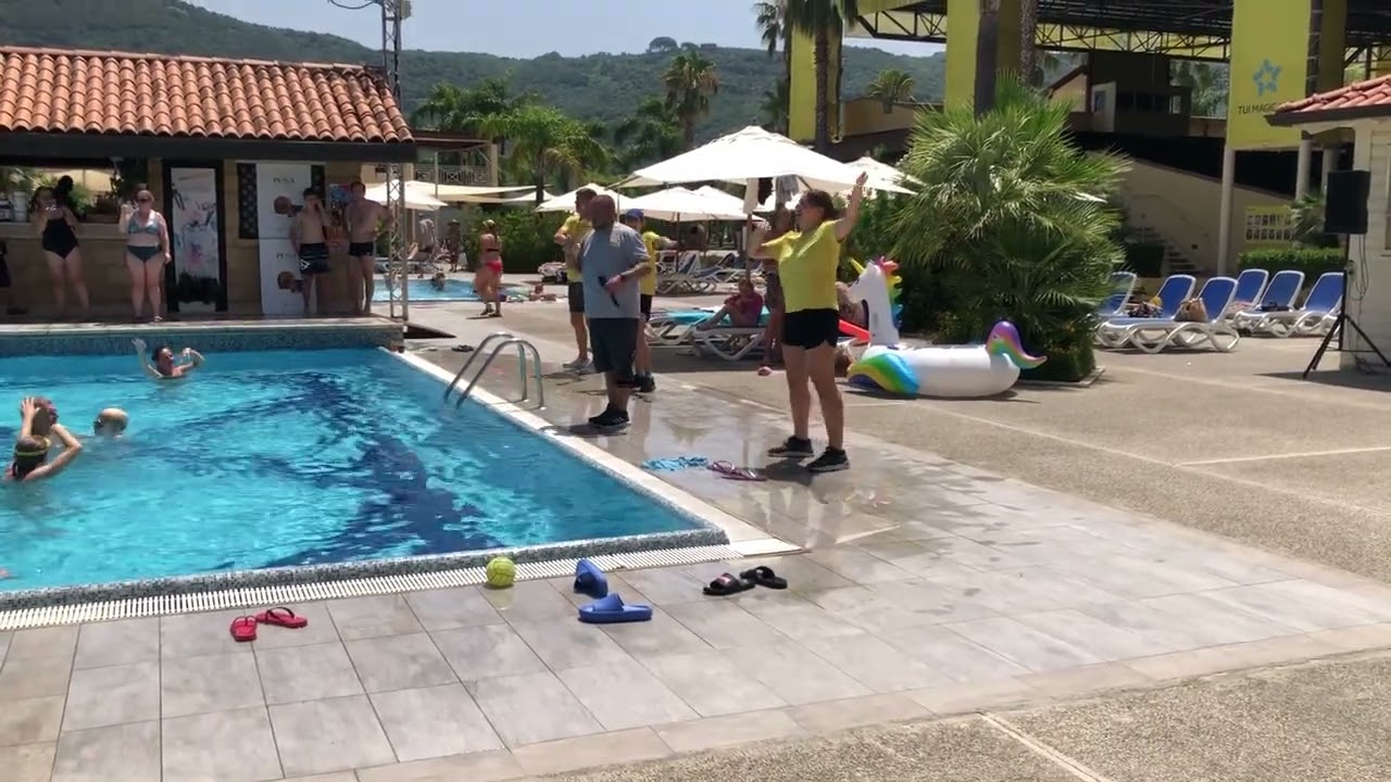 TUI Magic Life Calabria - Club Dance!! Feel the Magic in the Air, Allez, Allez, Allez