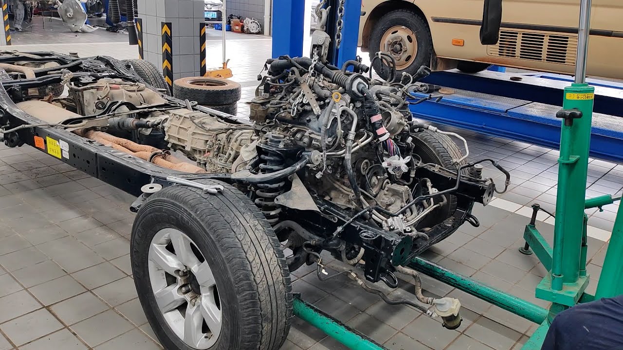 Toyota Prado Accident Car Restoration: Replacement of Non-Structural Chassis