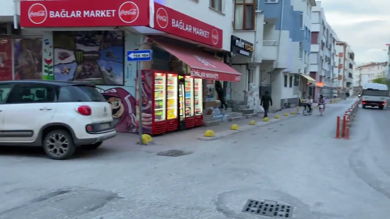 Eskişehir Walking Tour - Bağlar Street (Student Hub) - Vibrant Life 4K
