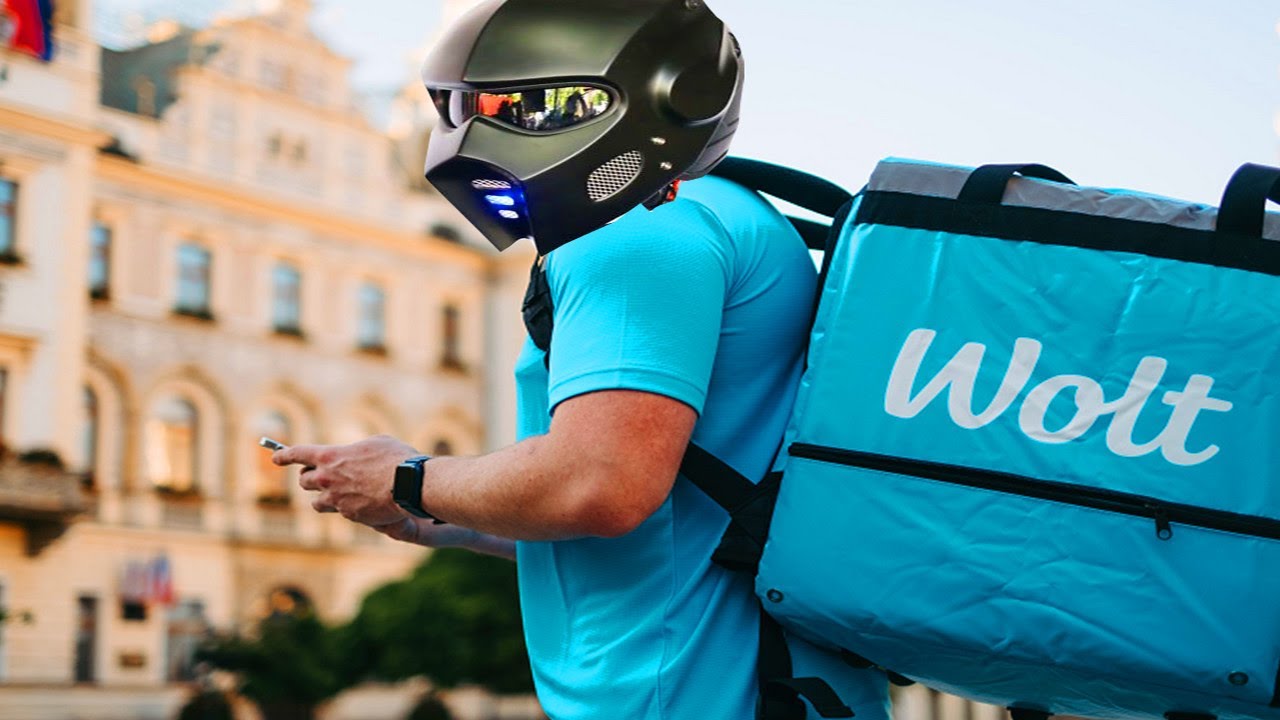 Wolt výdělek kurýr Praha 2022 ??