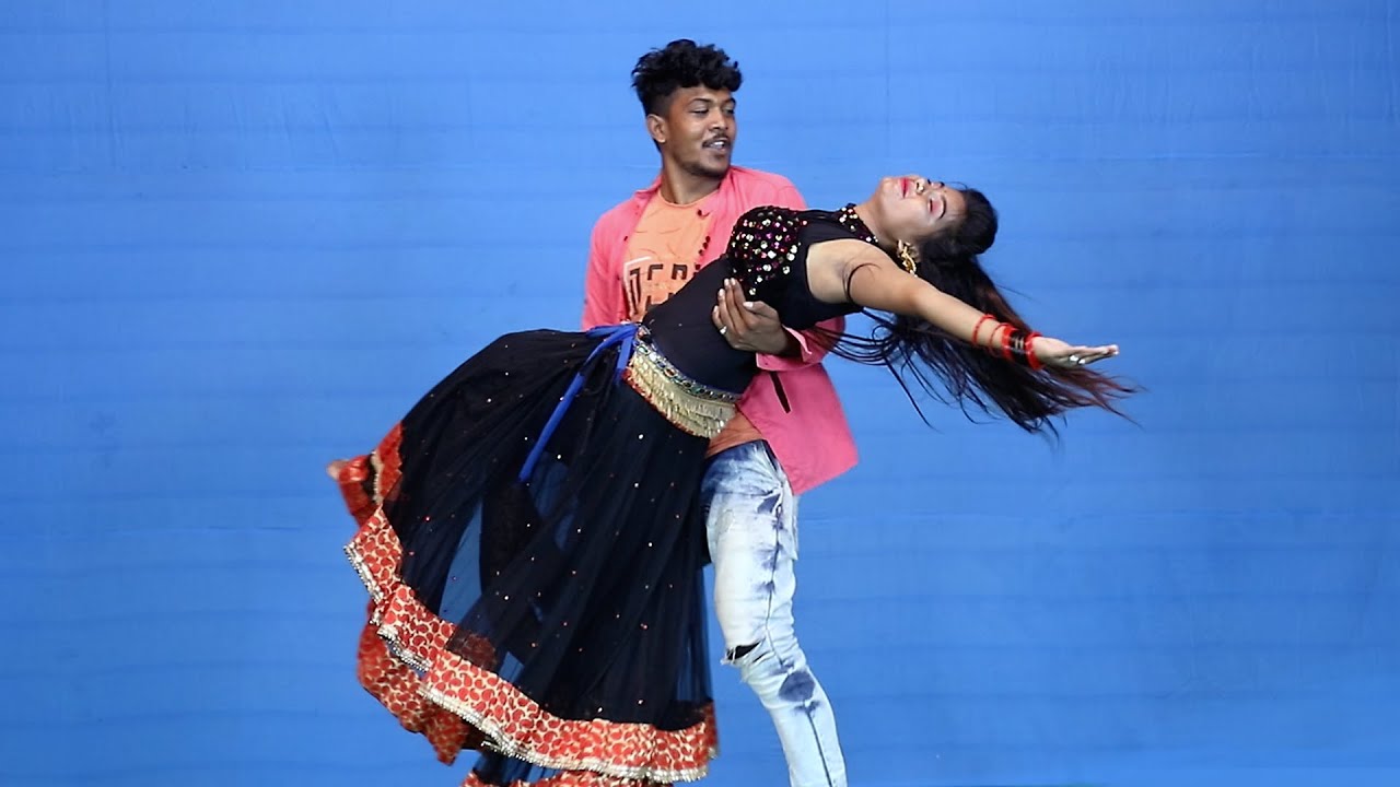 Sajni Chahiye Pyaar Ke Liye | Ft. Roni & Mahi | Sursangam Dance