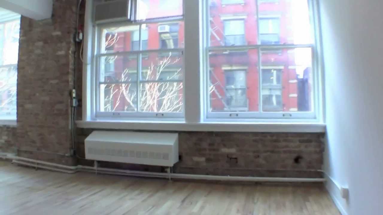 SPRING & WOOSTER STREETS 1,433 SF EXPOSED BRICK LOFT SPACE