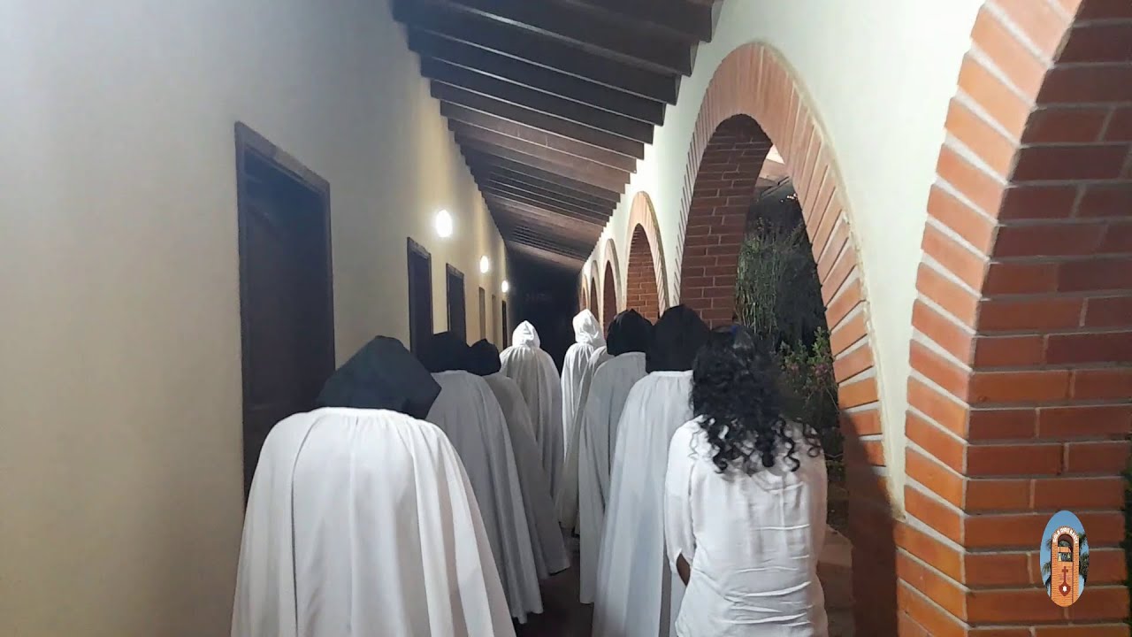 Entrada al Carmelo de Daysi Maribel. Carmelitas Descalzas de Benjamín Aceval