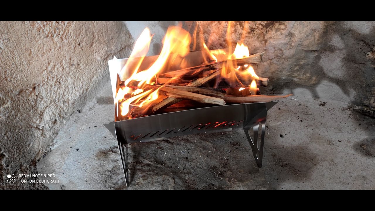 Barbecue à bois inox Aliexpress. #barbecue #bushcraft #bivouac #camp #camping #firesteel #cuisine