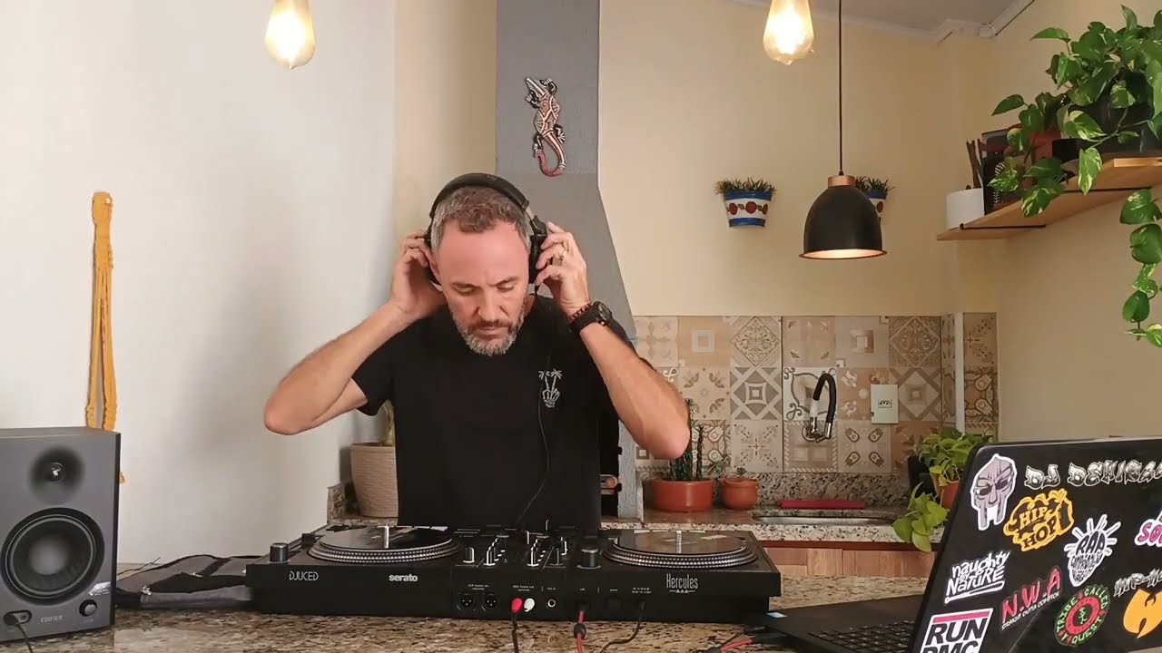GRANADA SONORA #05 - DJ DENIS COOL (Disco, Soul, Groove)
