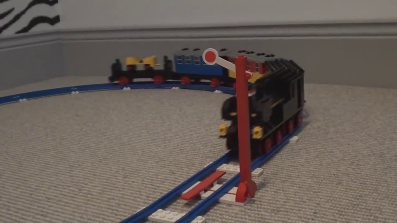 LEGO STEAM TRAIN SET 182