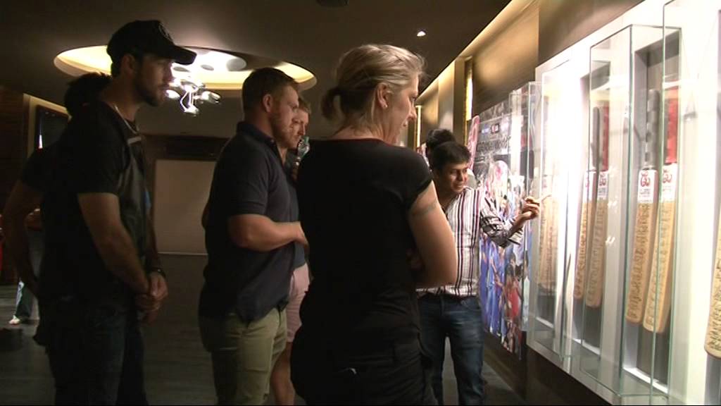 Australian Cricket Team Visits Cricket Museum in Pune