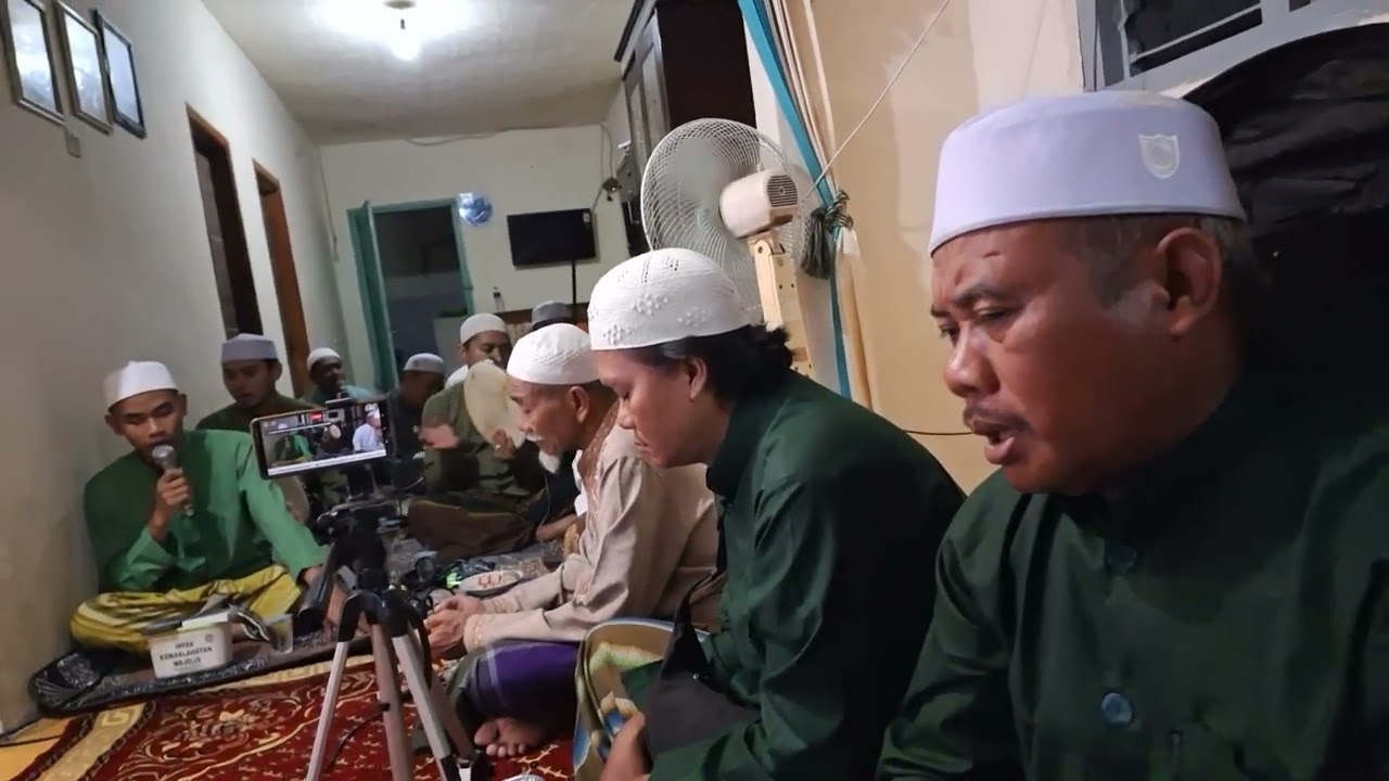 rutinan maulid DARUL ANWAR Ahad  04-01-26 di rumah  H.Munawwir Wonoanyar