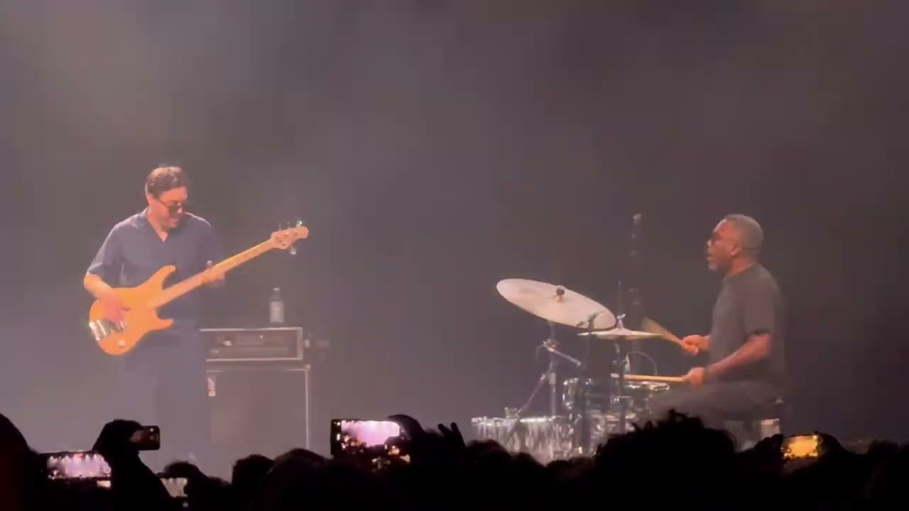 Joe Dart bass solo in Milano 2025!!! 🔥😎