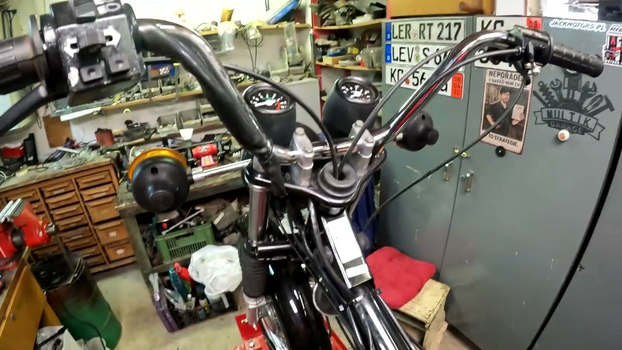 Simson S51/ SR 50. Černý kombi Enduro opět na servisu. Dotáhneme finále? :D