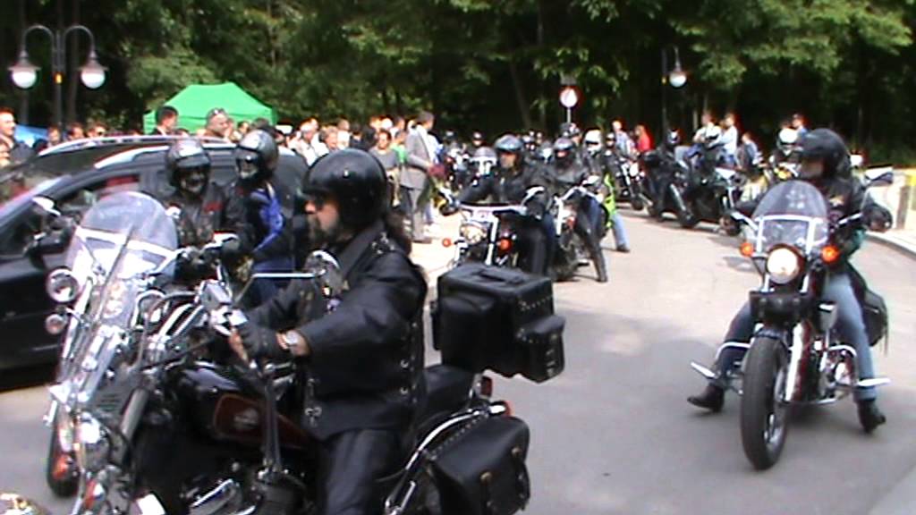 Parada motocyklowa Ryman&oacute;w Zdr&oacute;j 02.06.2013