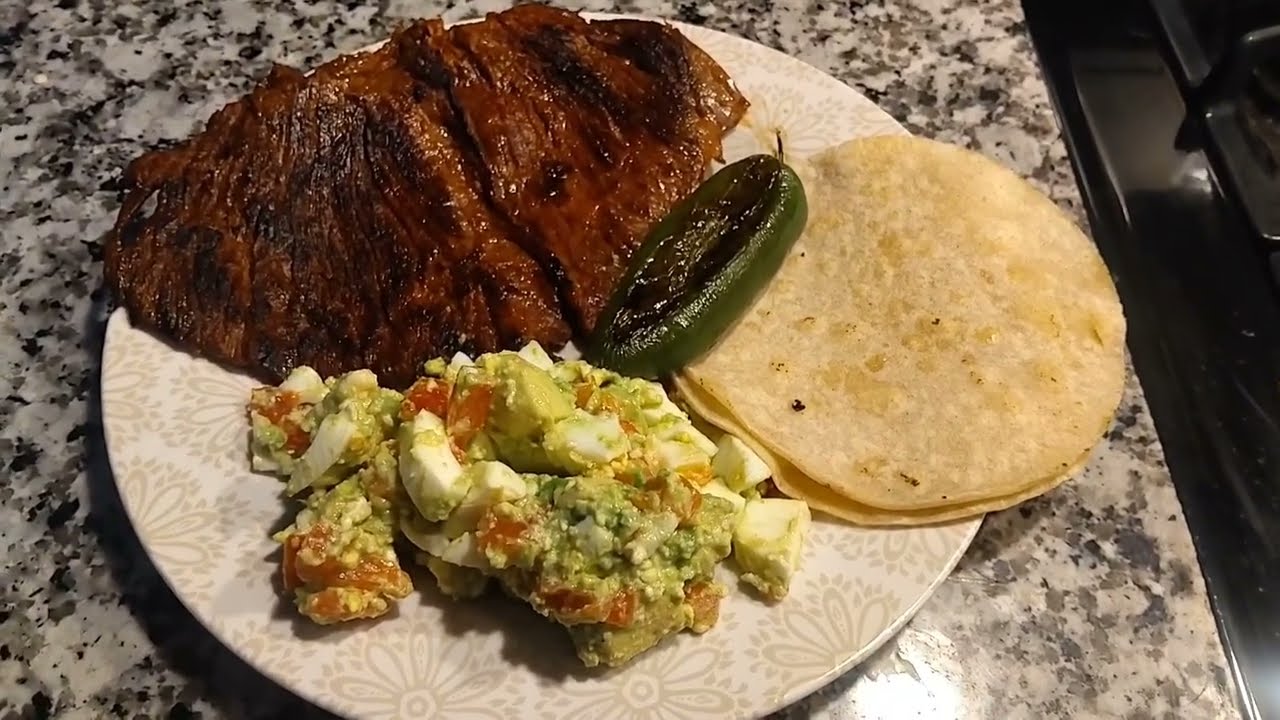 Mi Gente Aci Prepare Un Sabroso Almuerso.💯💯🇸🇻🥩