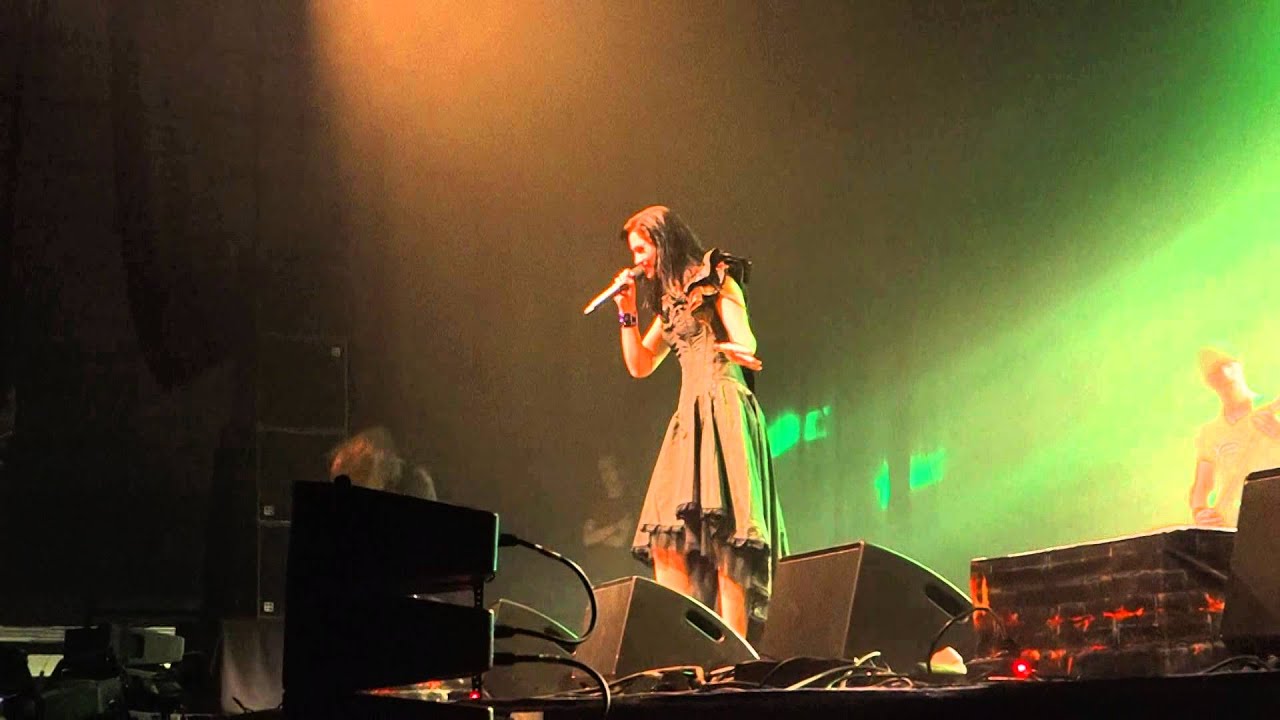 Xandria - Cursed @Metal Female Voices Fest 2014