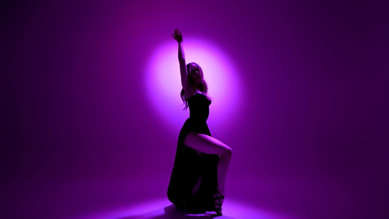 FLASHING LIGHTS - Kanye West - Dance Concept Video