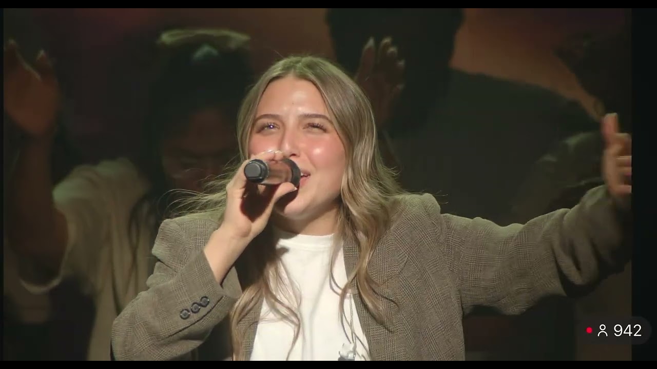 The Way World OutReach San Bernardino WORSHIP feat. Aubree Archibeck (importation Night 3)￼