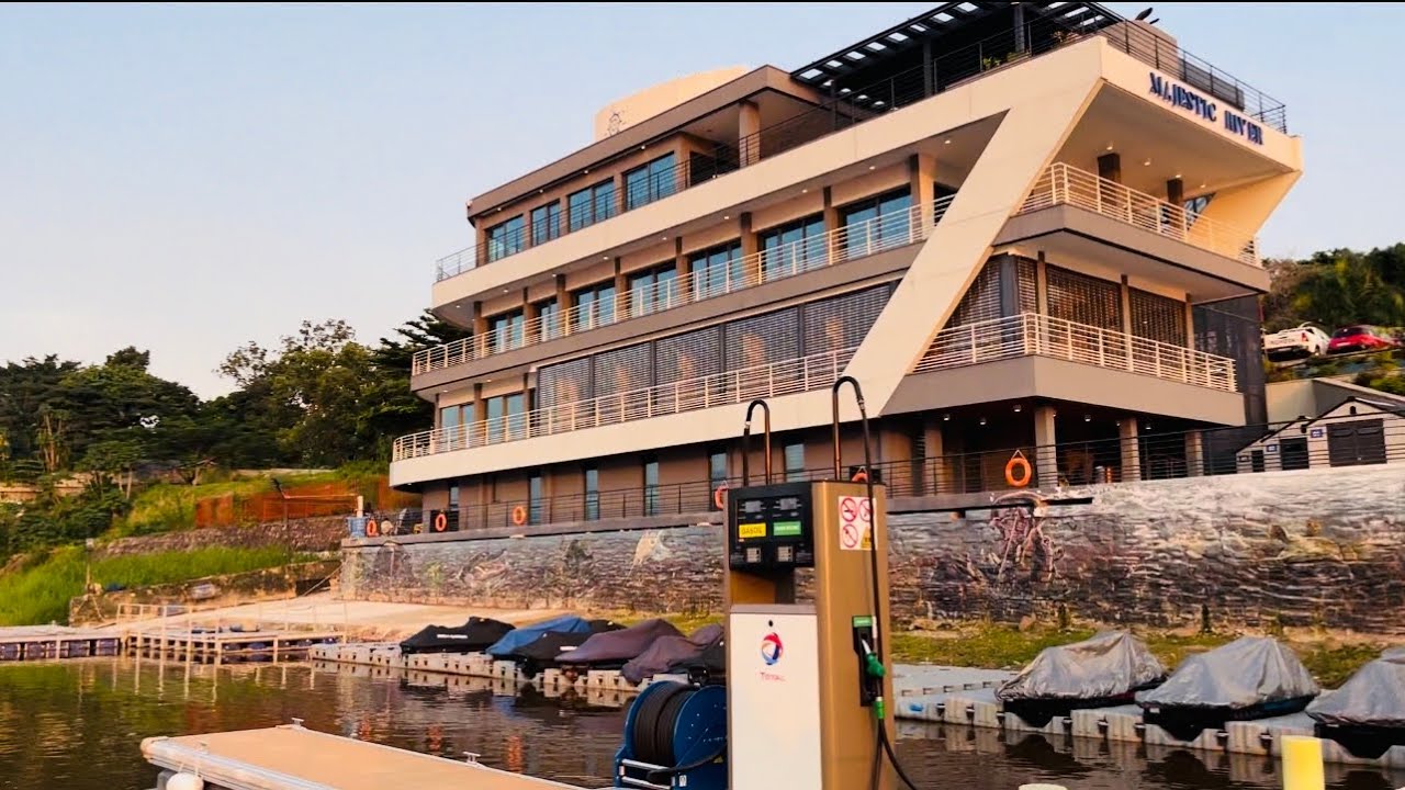Majestic River Kinshasa 🇨🇩 - Hotel et Restaurant sur le Fleuve Congo