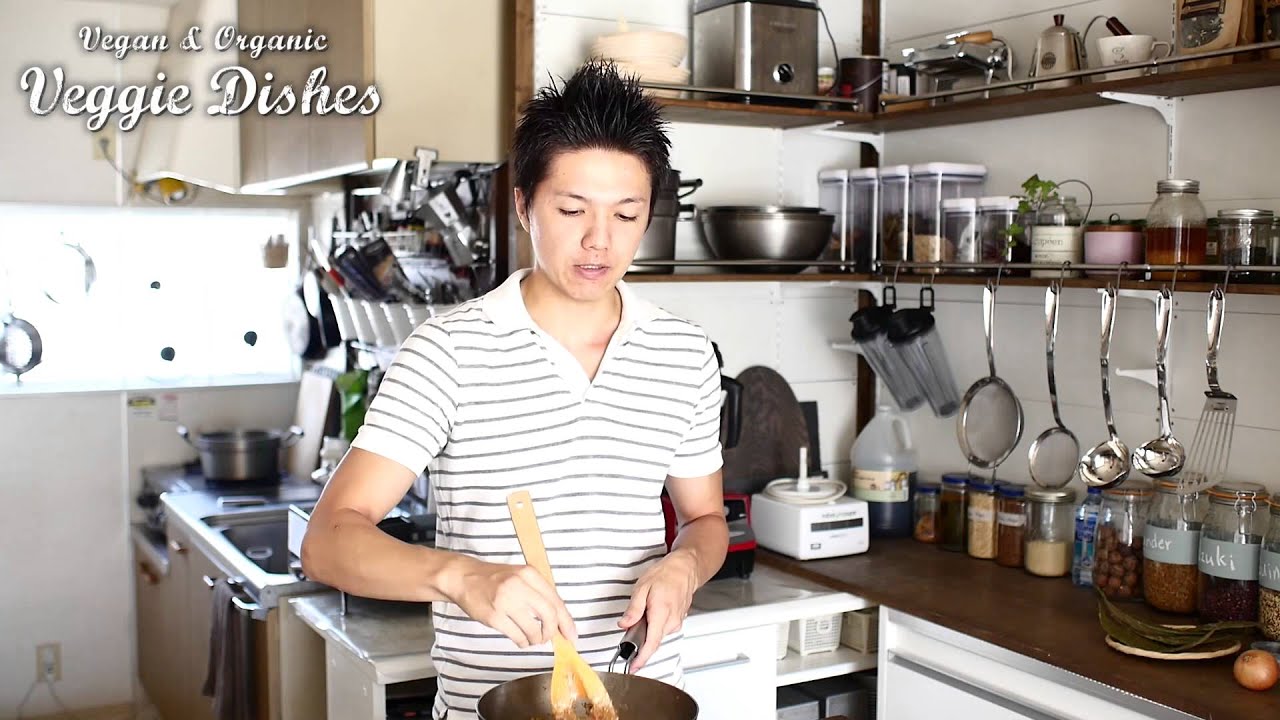 挽肉の代わりにクルミとカボチャの種でつくるボロネーゼ : How to Make Vegan Bolognese Pasta | VEGGIE DISHES by Peaceful Cuisine