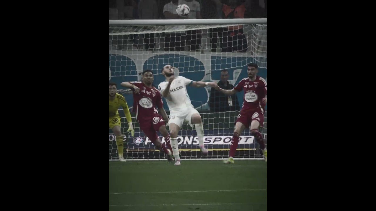 Amine Gouiri is your UNFP goal of the season 😍🇩🇿 #Ligue1Mcdonalds #unfp #Gouiri #om #marseille