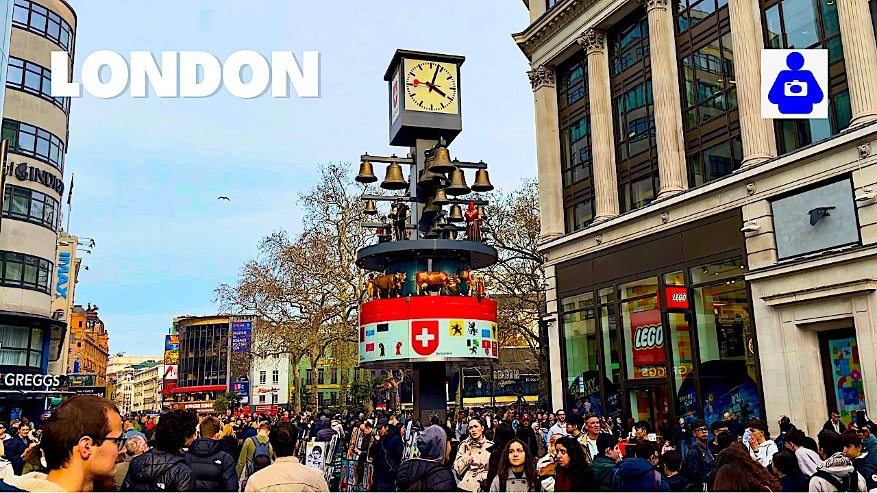 England, London Easter Walk 2026 | Piccadilly Circus to Covent Garden [4K HDR]