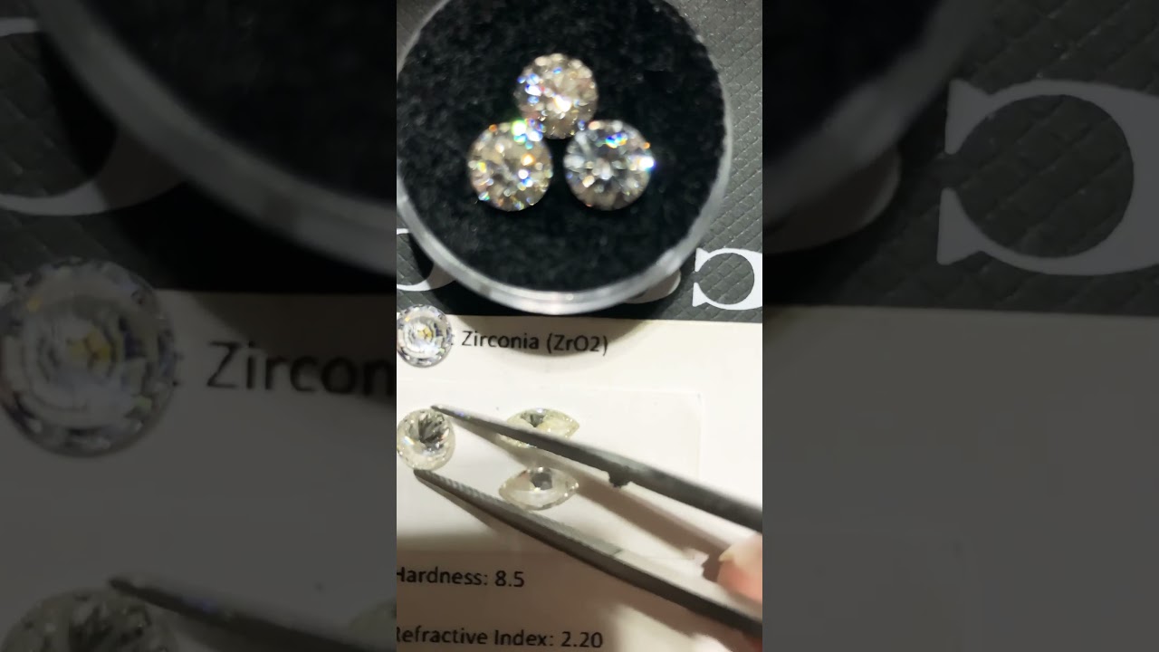 Diamond Versus Cubic Zirconia Fire Dispersion Demonstration 