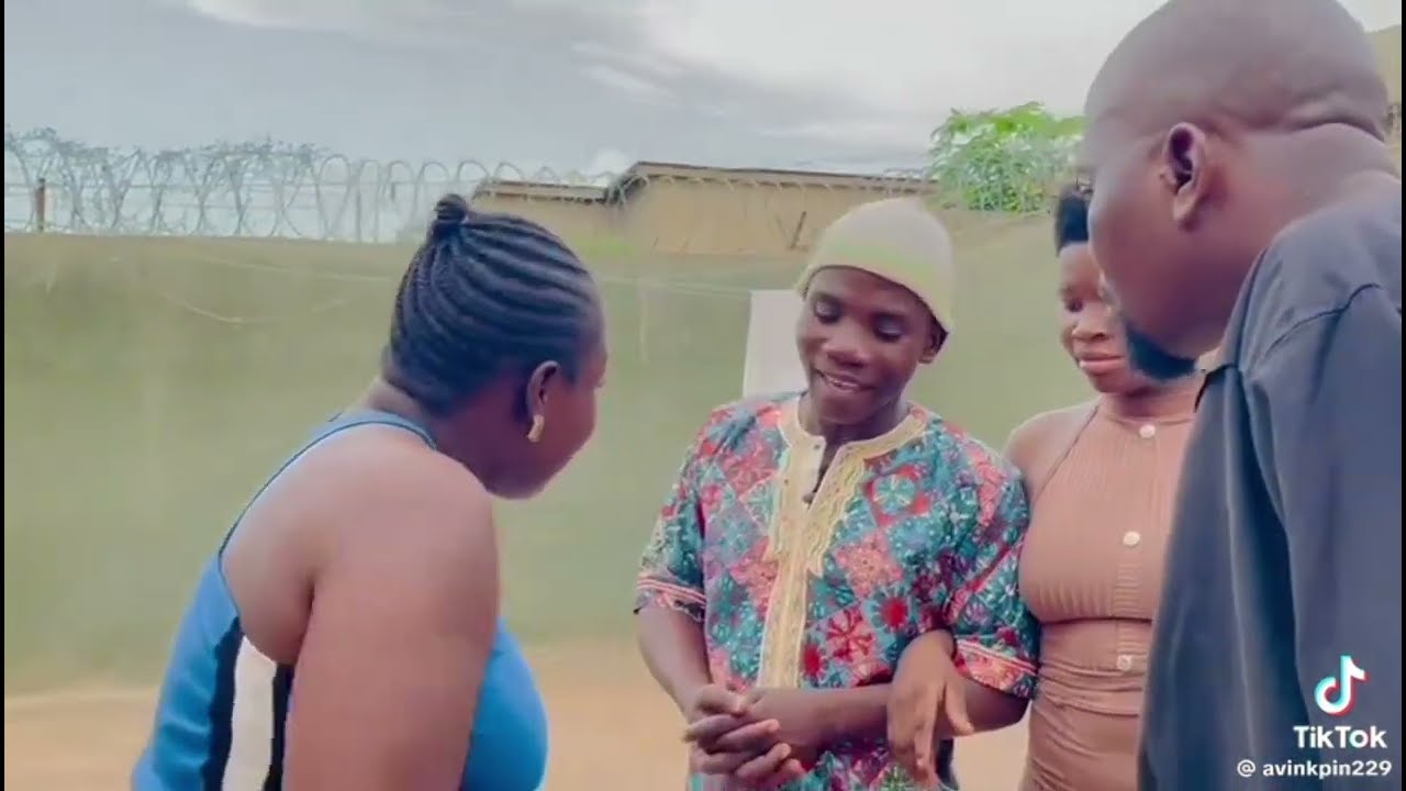 AVINKPIN  Y&ecirc;hou&eacute; et AKPAKOUN le doyen dans : Plaisir de 2000fcfa !!!