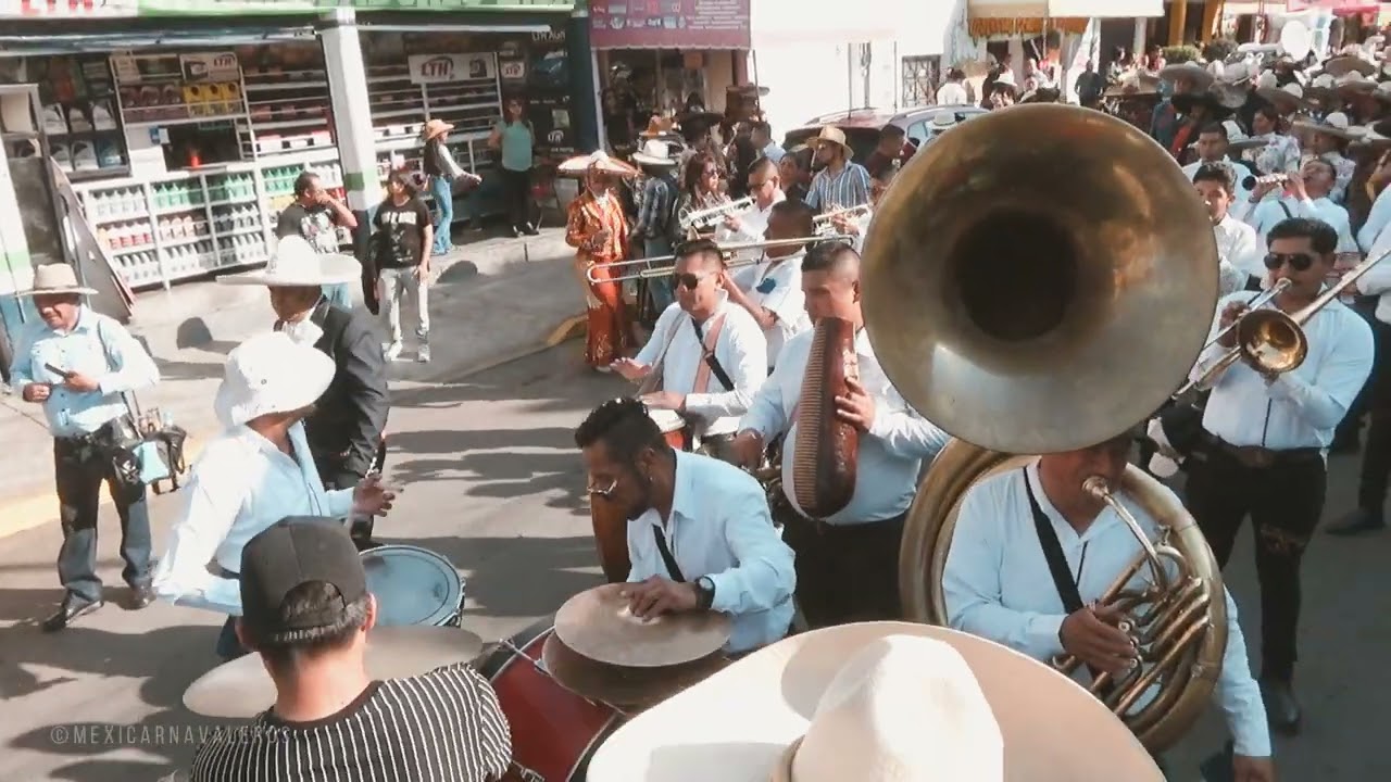 Banda la Famosa - Jinetes en el cielo · El cable