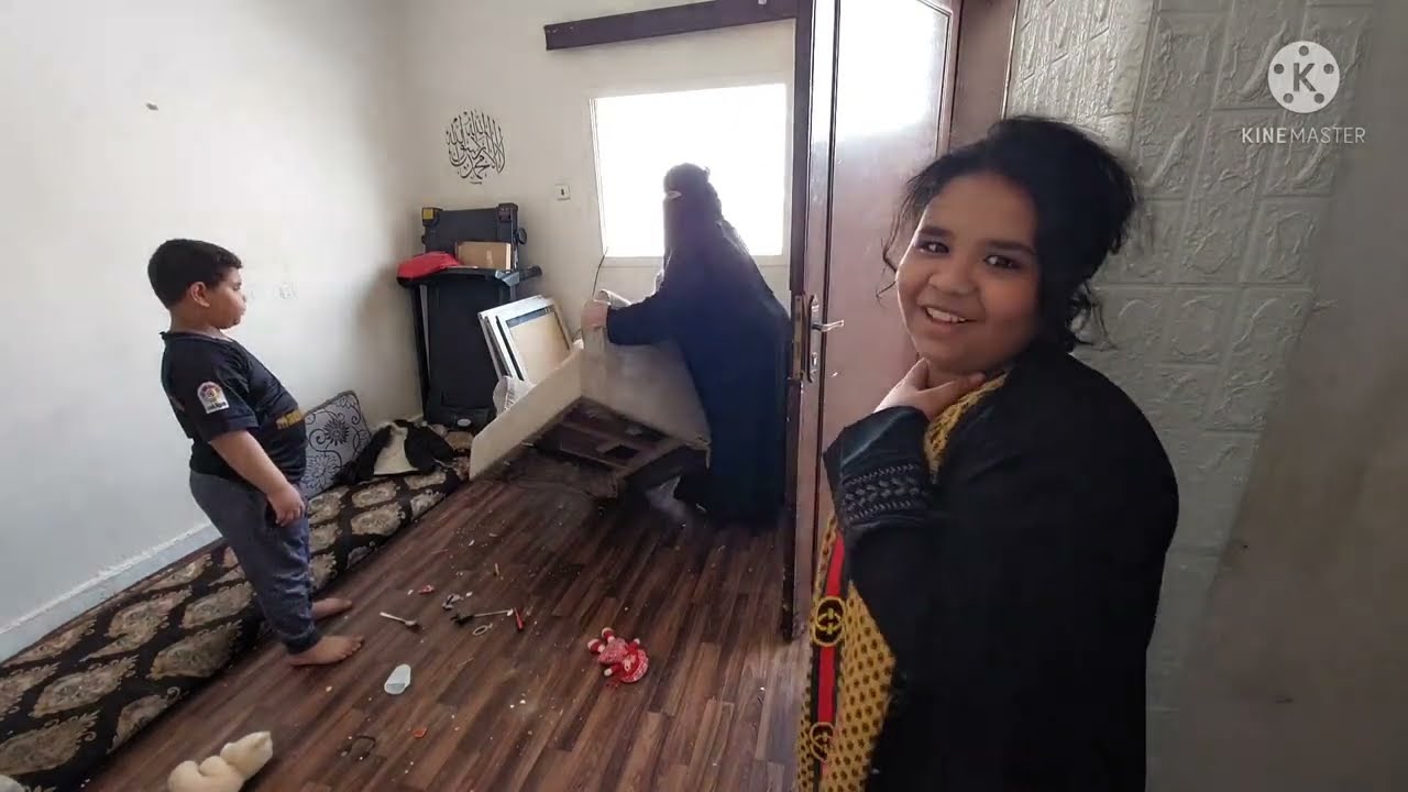 روتين الصالة الصغيرة استعداد للتجديد ورميت الكنب من الشباك 🤣🤣🤣🤣🤣