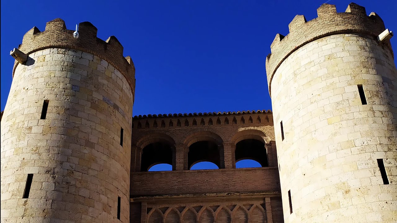 Palacio de la Aljafería en Zaragoza
