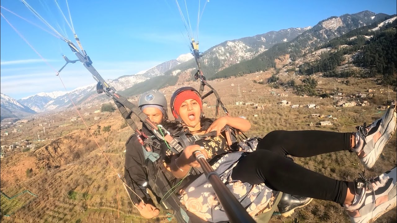 Manali Lo 8000 FT numchi okatesari kindaki😱#trending #viralvideo #paragliding #manali #vlog #telugu