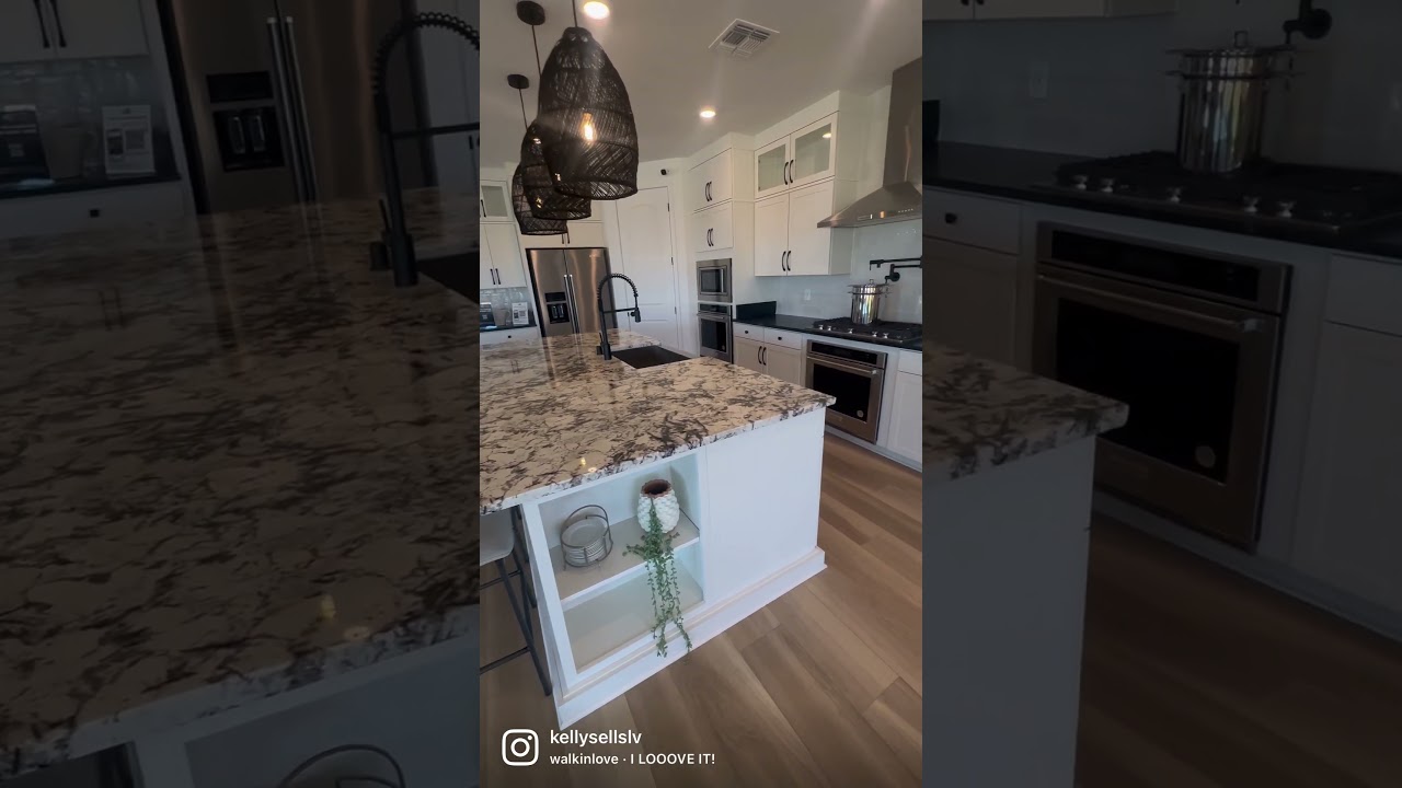 New Homes in Skye Canyon!