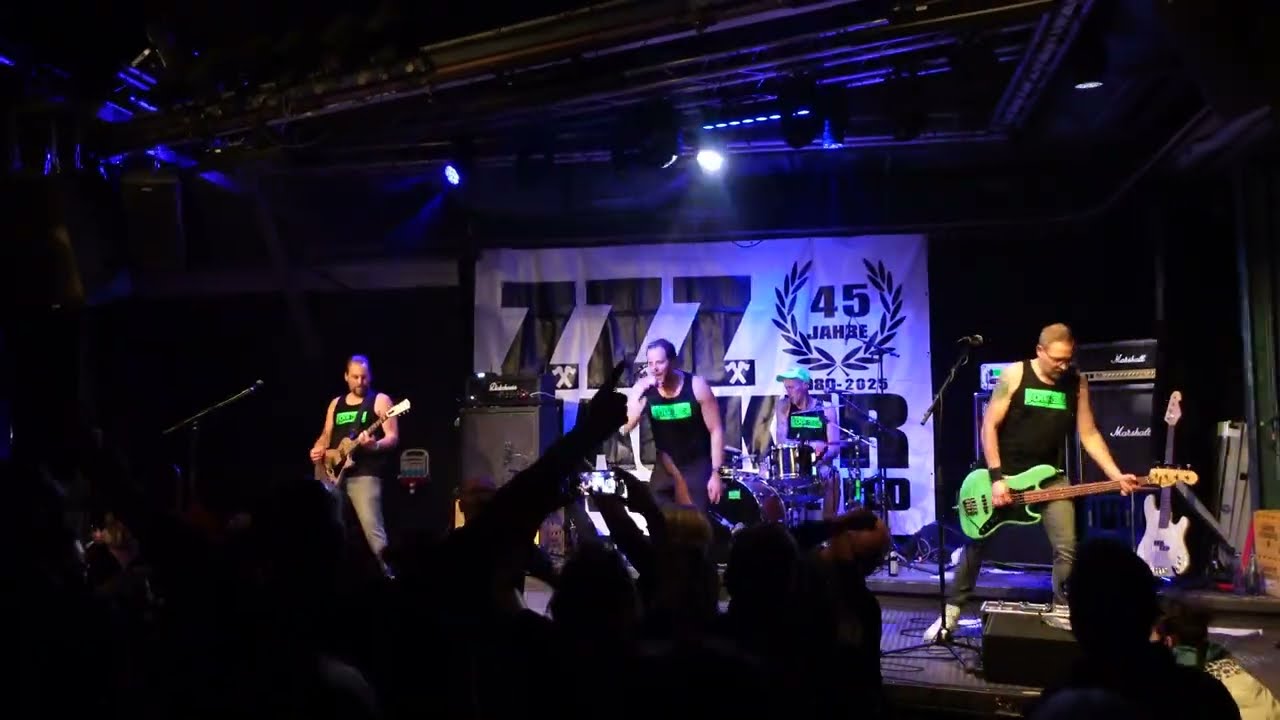 dickcheese - arminia, unser herz schl&auml;gt nur f&uuml;r dich (willy d'villa), live, forum, bielefeld