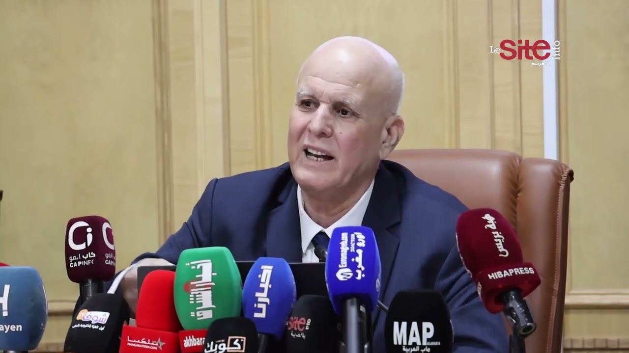 رئيس جماعة وجدة يتحدث عن مشروع التدبير الجديد لخدمة النقل الحضري