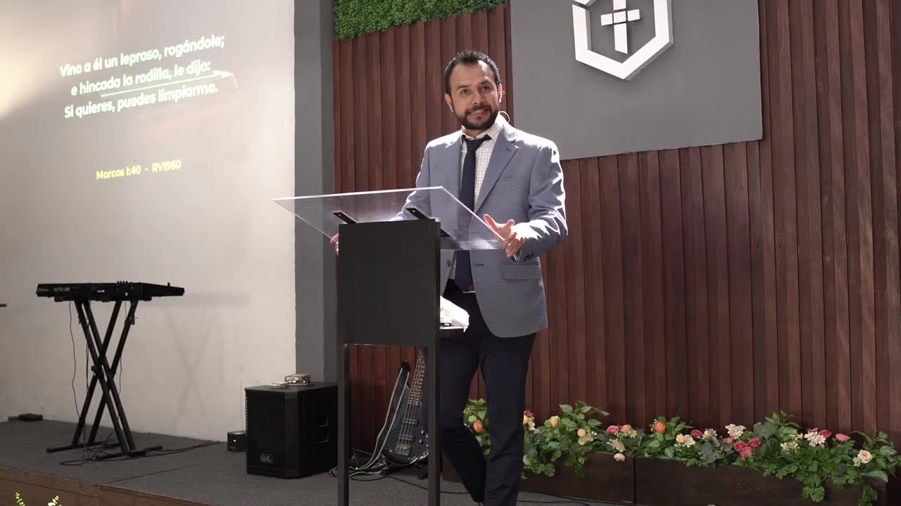 Autoridad para limpiar / Marcos 1: 40-45