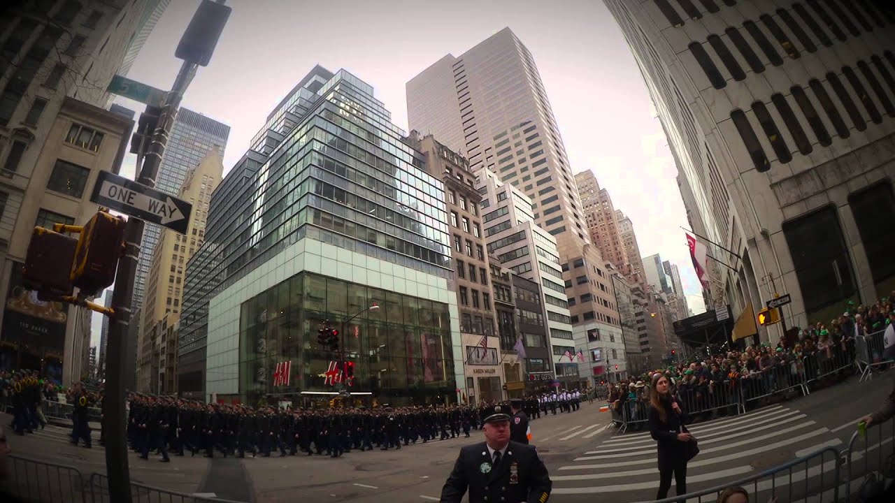Ralu Calatoreste | Parada Sfantului Patrick la New York