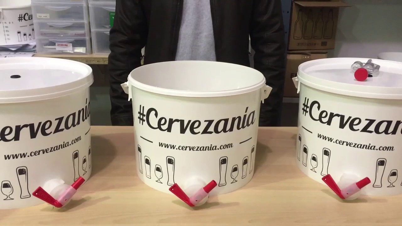 C&oacute;mo cerrar la tapa de un kit de Cervezan&iacute;a