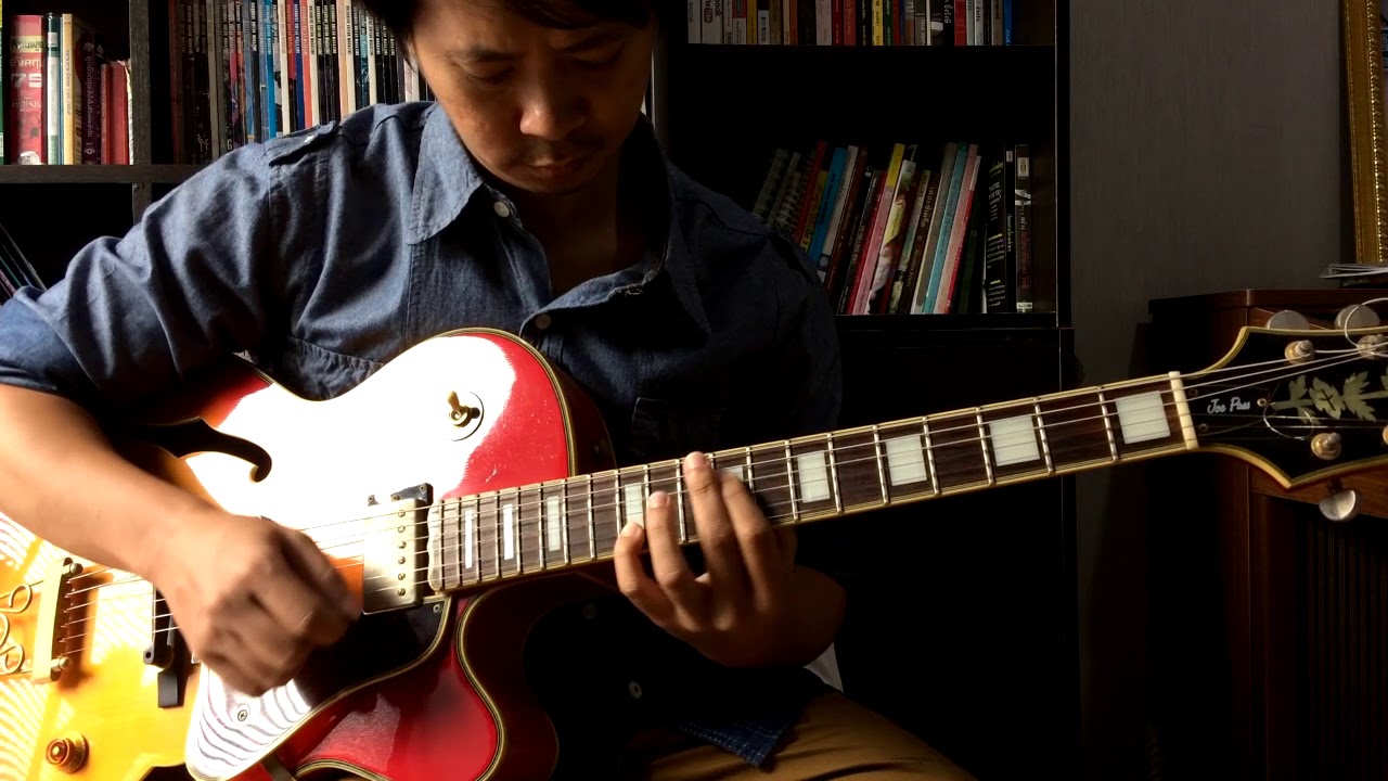 Modal Interchange Jazz Guitar Improvisation - Aun Chatchai