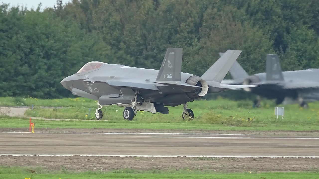 [4K] 322 Squadron Back Home! 11 F35's Landings Leeuwarden Airbase