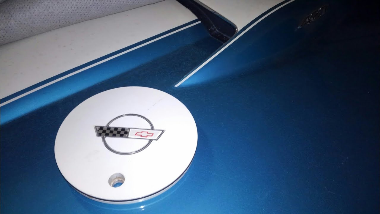 1988 Corvette 35th Anniversary Wheel Center Cap GM 10055340 - SOLD
