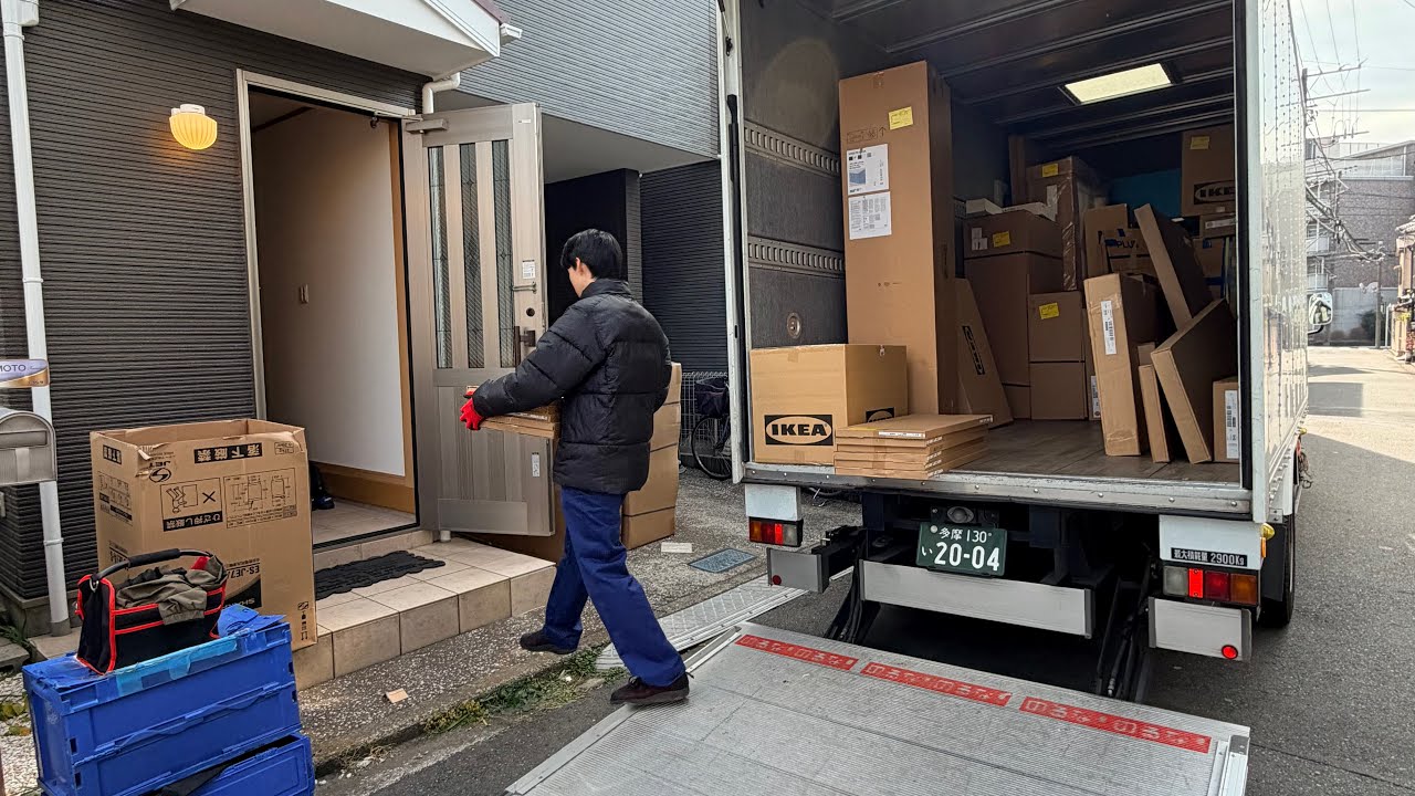 DIA DE ENTREGA DE MÓVEIS AQUI NO JAPÃO