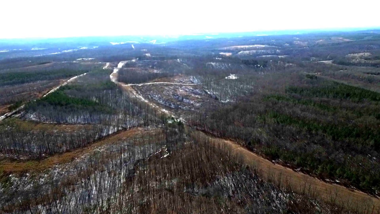 Lewis County, TN Tract 12190 +/-1490.41 Acres