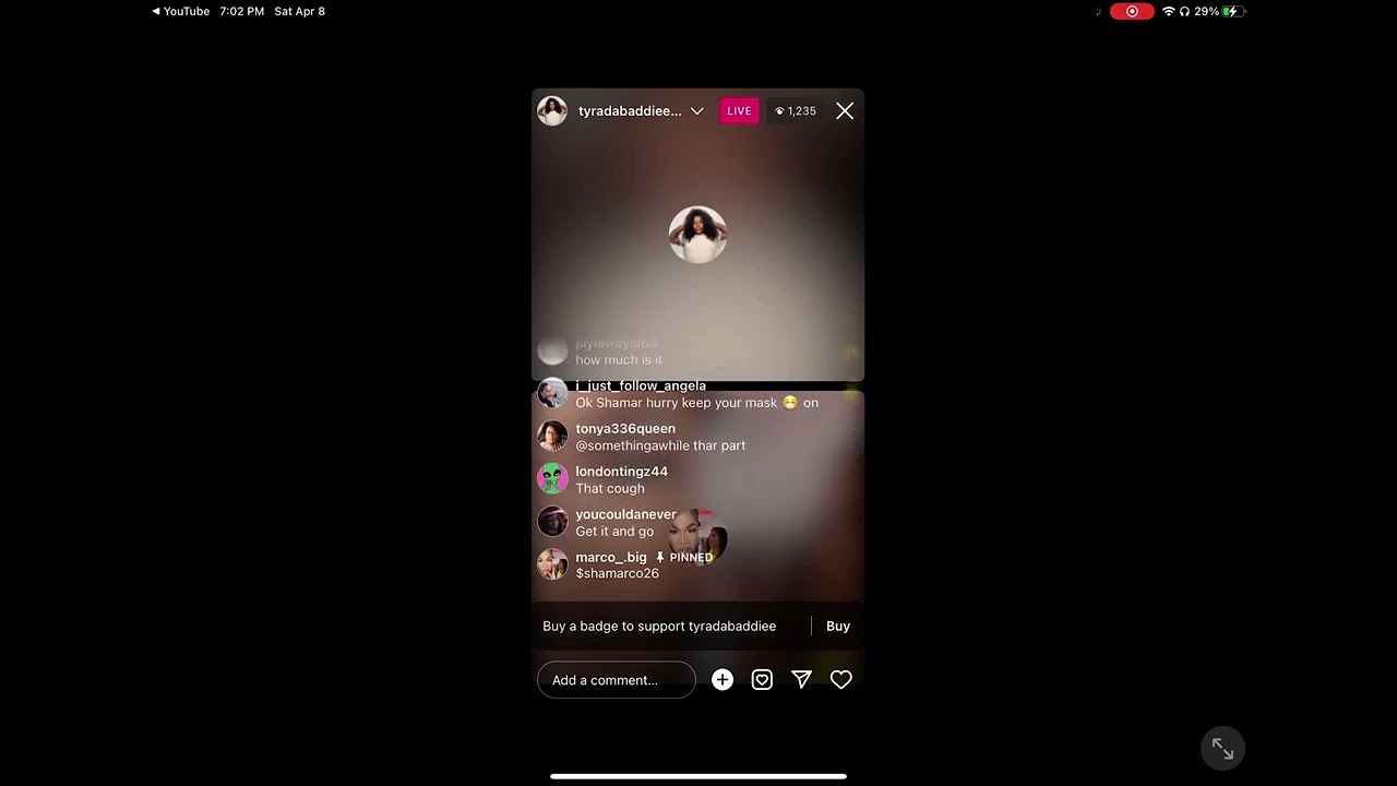 Shamar MISSES his flight home🏠 and blames it on the fans🤦🏽‍♀️