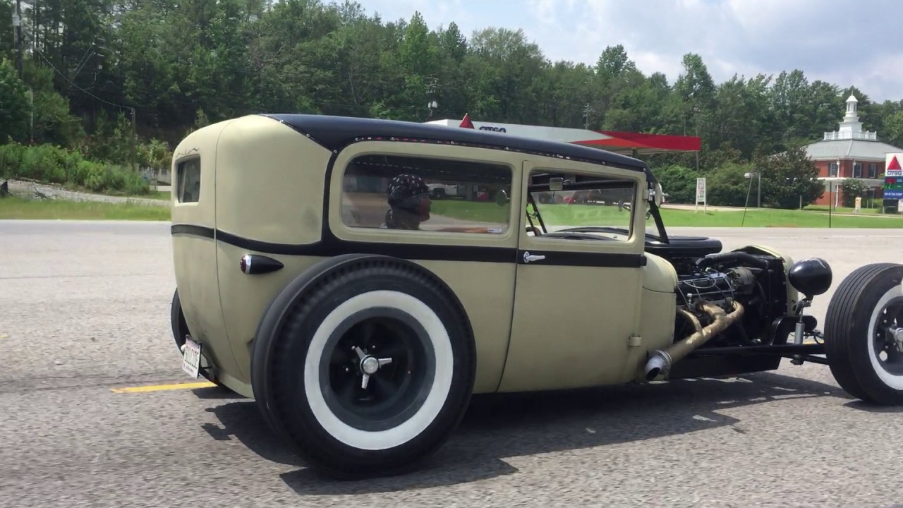 1929 FORD MODEL A TUDOR SEDAN CHOPPED HOT ROD