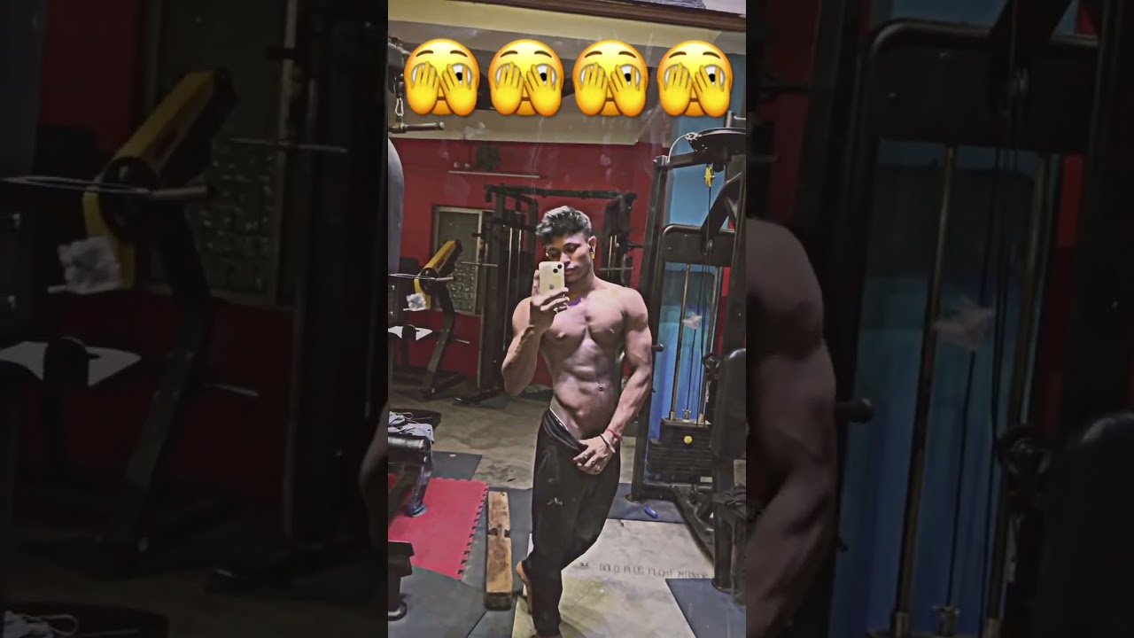 Sexy boy bodybuilder motivation video plssubscribe#short #shorts #gym #shawangym #viralshort #viral